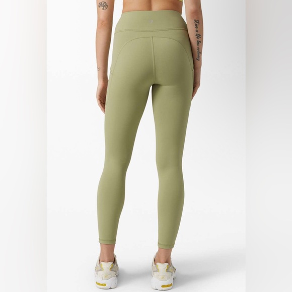 NWOT Lululemon Invigorate High-Rise Tight 25" in Vista Green - Size 10 - Picture 3 of 5